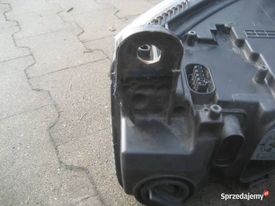 audi a6 c6 0408r lampa przód prawa xenon nie