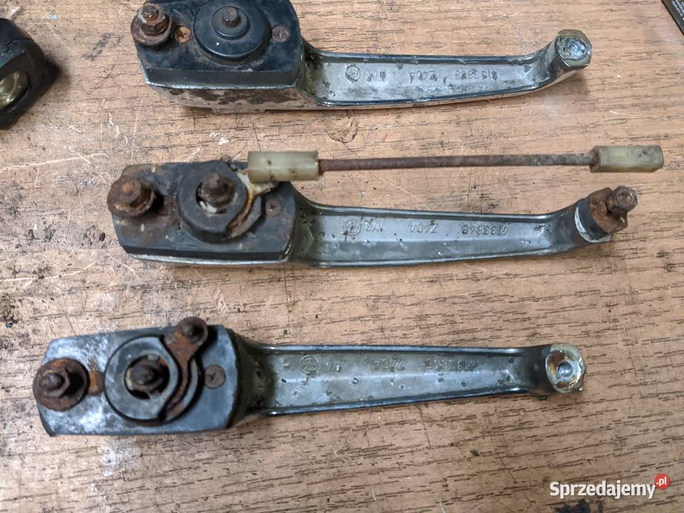 Fiat 125p klamki zewnetrzne 68 sprzedam