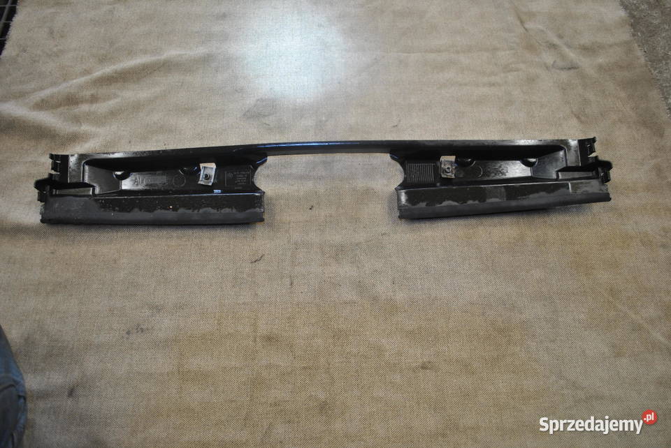 Górna część pasa przedniego BMW E60 E61 E63 E64 sprzedam