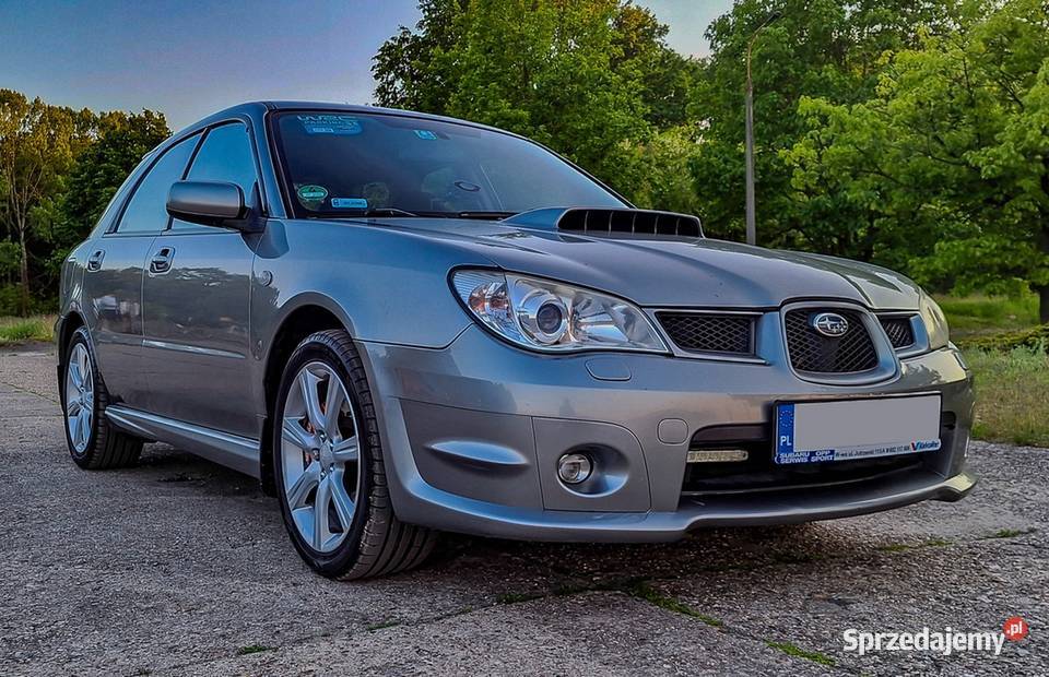 Subaru Impreza WRX 25T Kombi Hawkeye facelift reflektory ksenonowe Warszawa