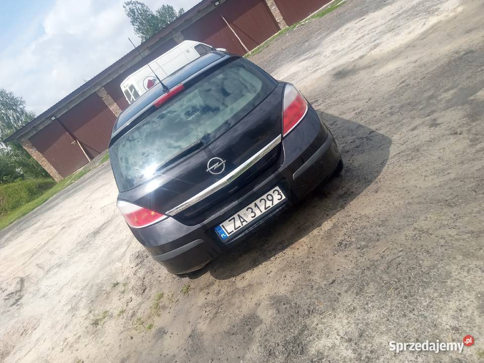 Opel astra h