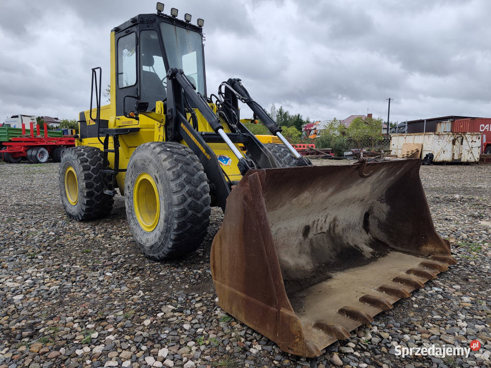 Ładowarka kołowa KOMATSU WA2501 130 1987r łódzkie Twardosławice