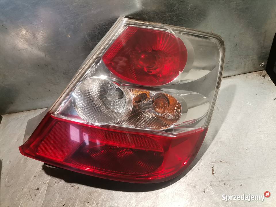 HONDA CIVIC VII FL HB 3D LAMPA PRAWY TYŁ TYLNA Rok produkcji 2005 Części samochodowe małopolskie Nowy Sącz