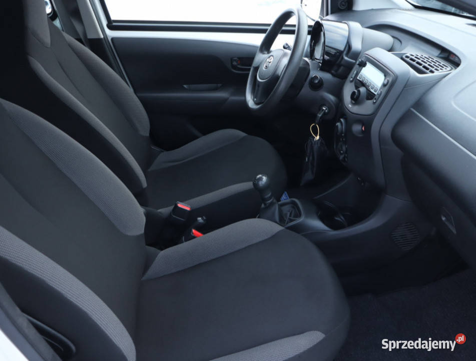 Toyota Aygo 10 VVTi bluetooth Piaseczno sprzedam