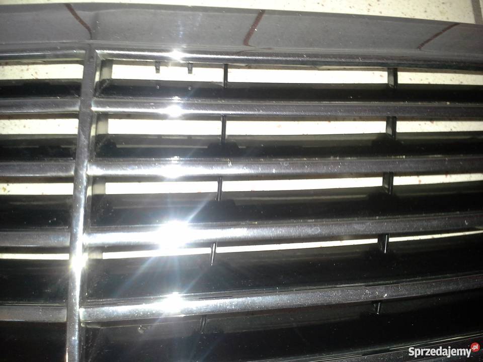 Atrapa chłodnicy grill Mercedes w220 przed lifte osobowe śląskie sprzedam