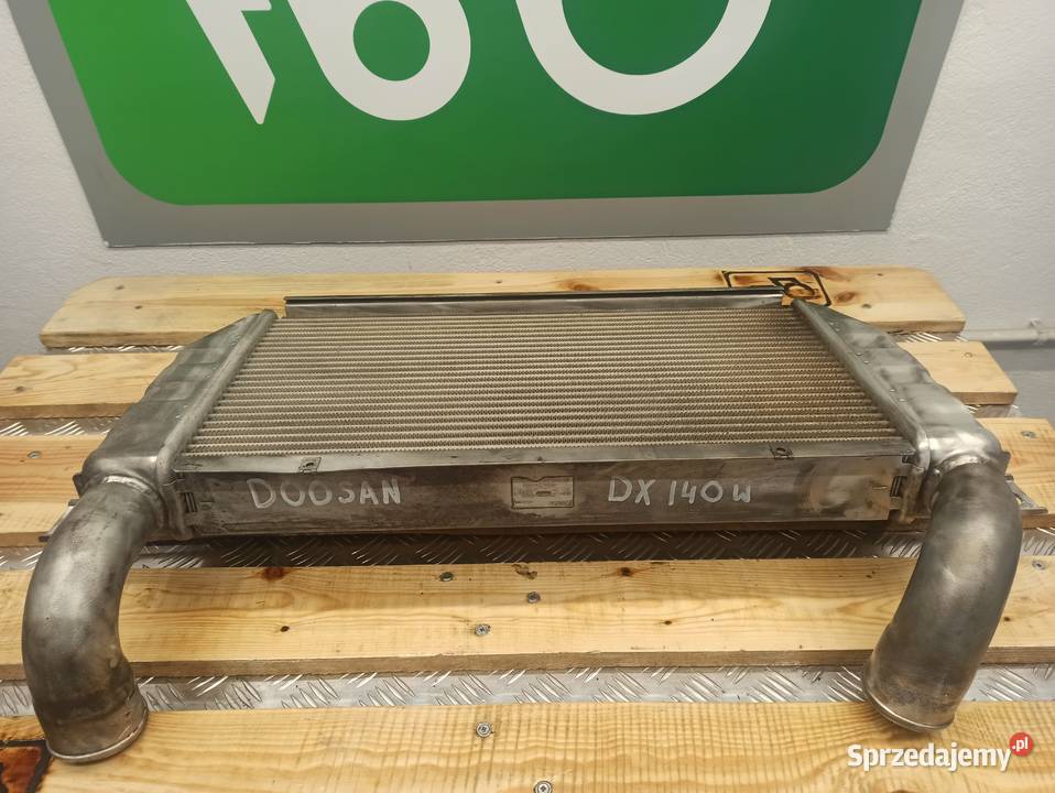 Chłodnica Intercoolera DOOSAN DX140W 39668190000 Pozostałe Motoryzacja wielkopolskie