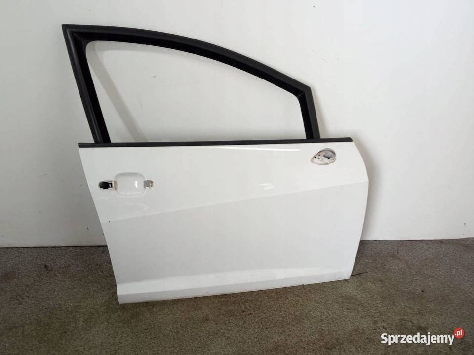 DRZWI PRAWE PRZÓD LB9A Seat Ibiza IV 2008 Rok produkcji 2015