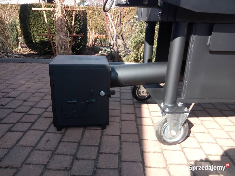 udostępnij Gastronomiczny grill cateringowy z Ogród Damasławek