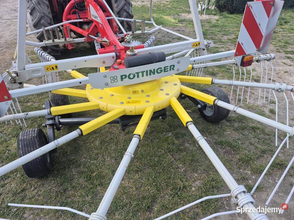Zgrabiarka Pottinger Top 422 Zgrabiarki i przetrząsacze Nowogrodziec