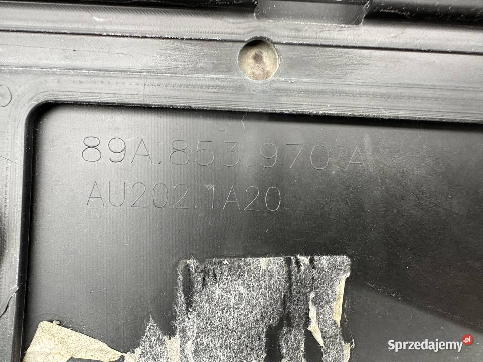 AUDI Q4 ETRON LISTWA DRZWI TYLNA PRAWA osobowe Międzychód