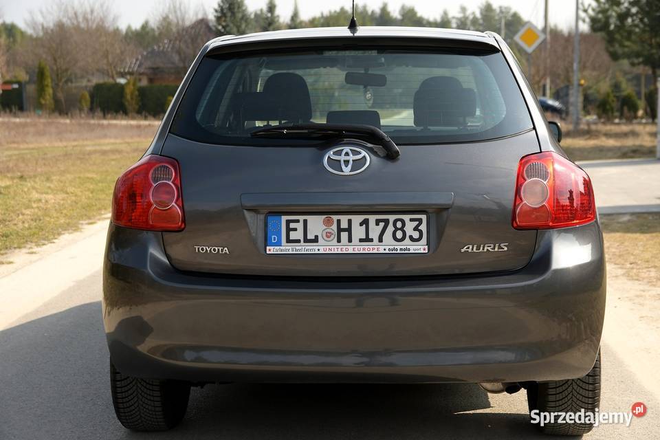 Toyota Auris 16 Dual VVTI 124 Klimatronic manualna Kielce