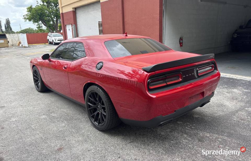 DODGE CHALLENGER SRT HELLCAT 2016 automatyczna