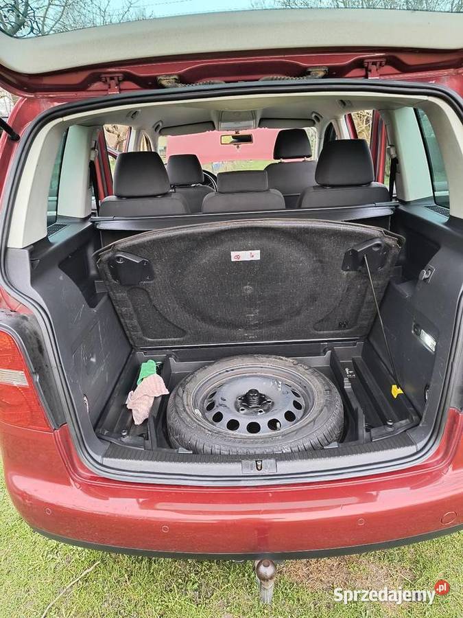 Volkswagen Touran 20 diesel manualna Bytów