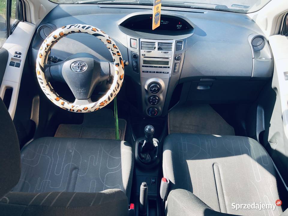 Toyota Yaris FL 10VVTi 69 Klimatyzacja 5drzwi Yaris Przeworsk