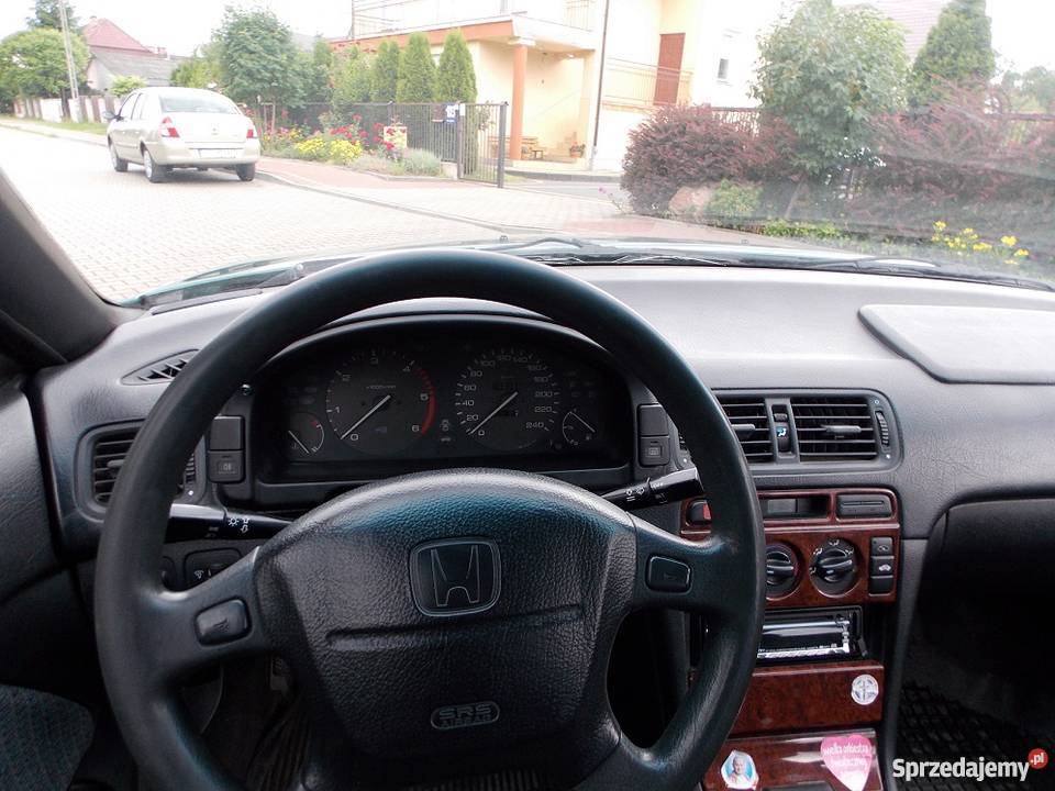 Honda Accord 20 TDI Sedan lakier metallic