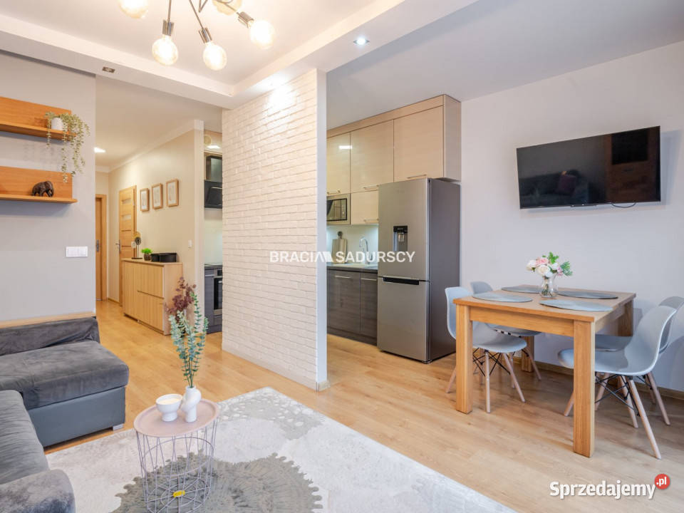 Mieszkanie 4637m2 2 pokoje Kraków Chełmońskiego