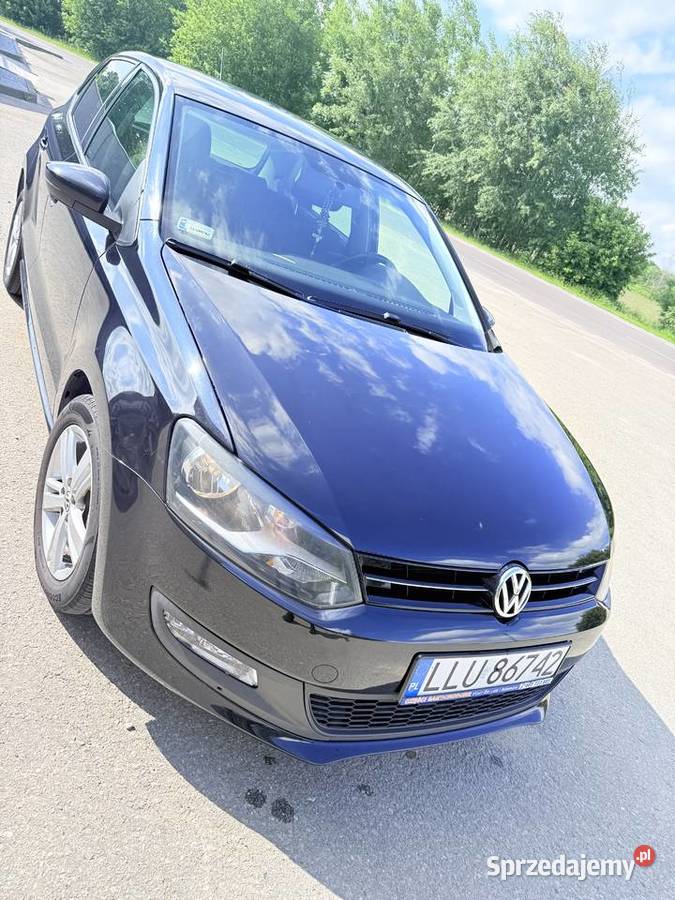 Samochód Volkswagen Polo 2014r Adamów