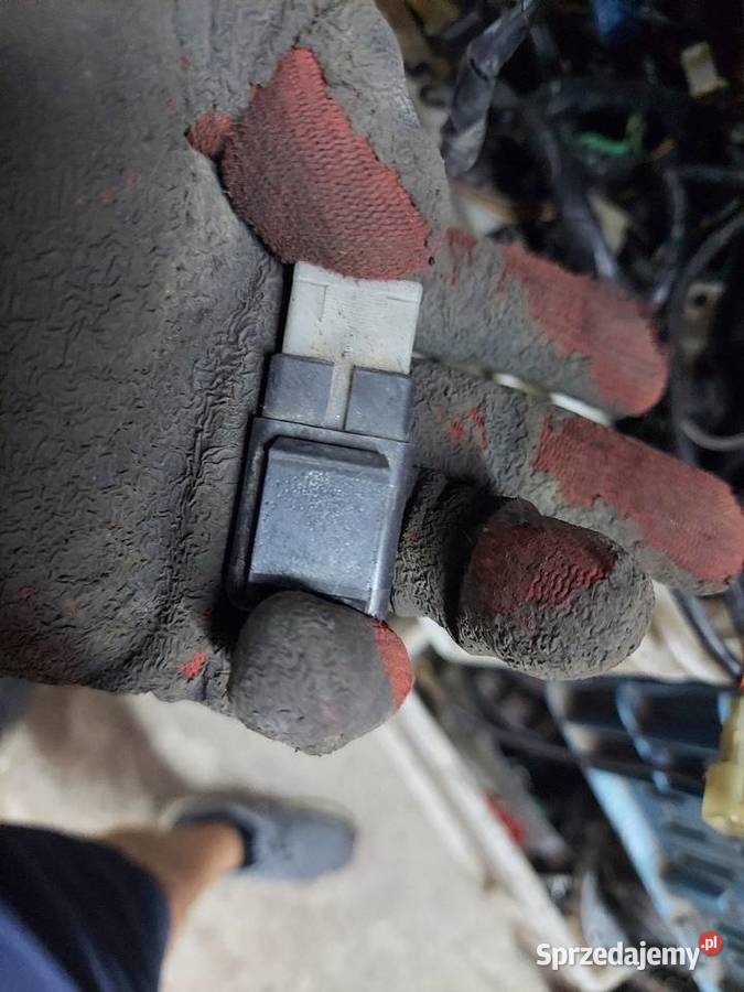 Suzuki RF 600 przekaźnik omron rf600 stycznik Jelenia Góra