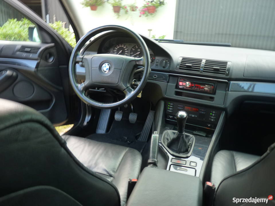 BMW e39 25 benzyna LPG 1998 99 super stan poduszka powietrzna Seria 5 Sokołów Małopolski