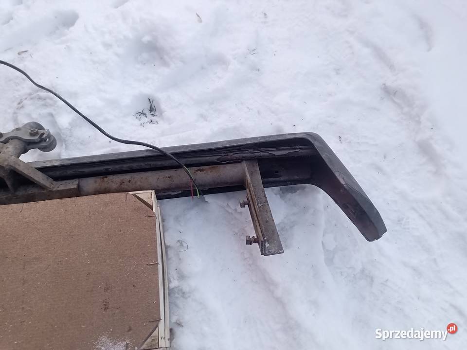 Sprzedam zderzak tył z hakiem Volkswagen Golf 2 Zderzaki Kozłów Biskupi