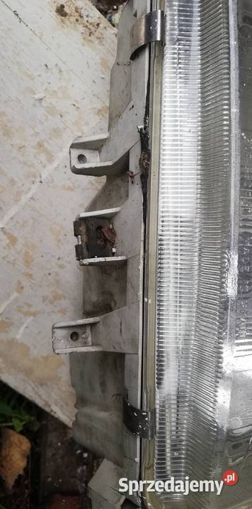 VW Polo lampa przednia lewa 942001 Kielce