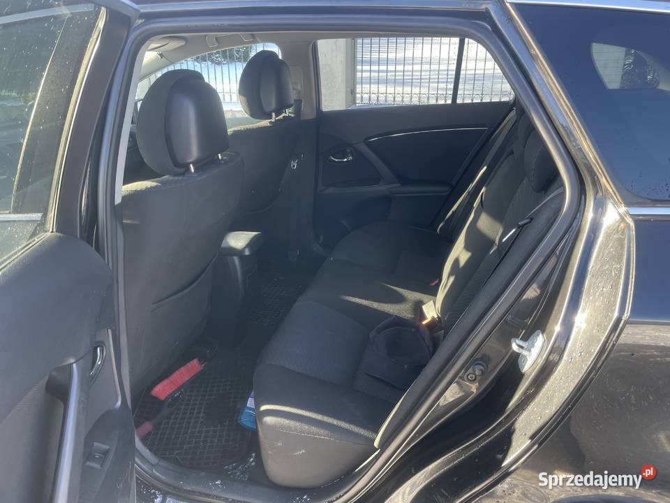 Toyota avensis t27 22 d4d 150KM