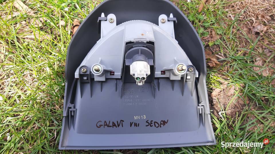 mitsubishi galant VIII sedan 8 trzecie światło Korzeńsko