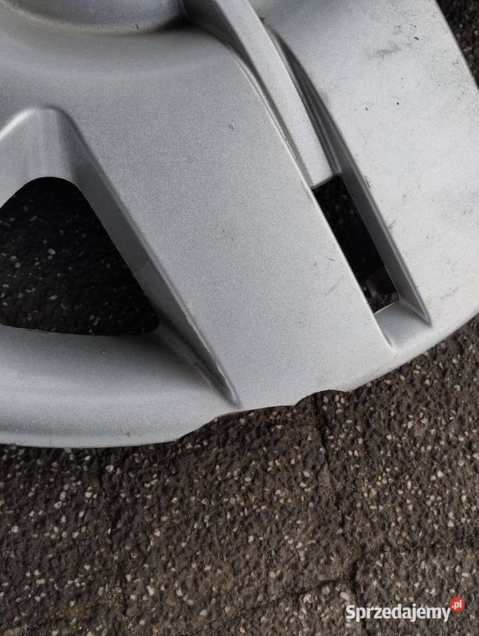 Kołpak Renault 16 Caroli Laguna 8200114723 Kamieniec