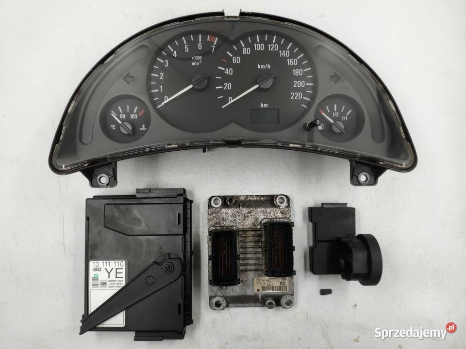 Sterownik Silnika Opel Corsa C 12 16v 55350552 osobowe Wyszków