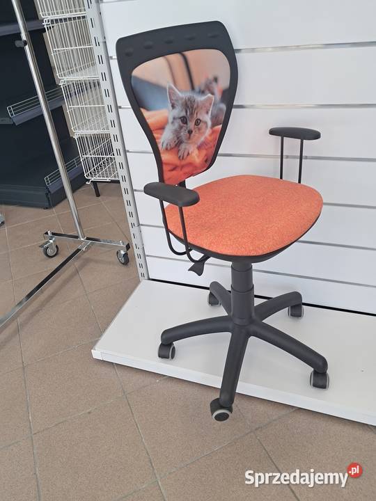 Fotel obrotowy dziecięcy Tarnów