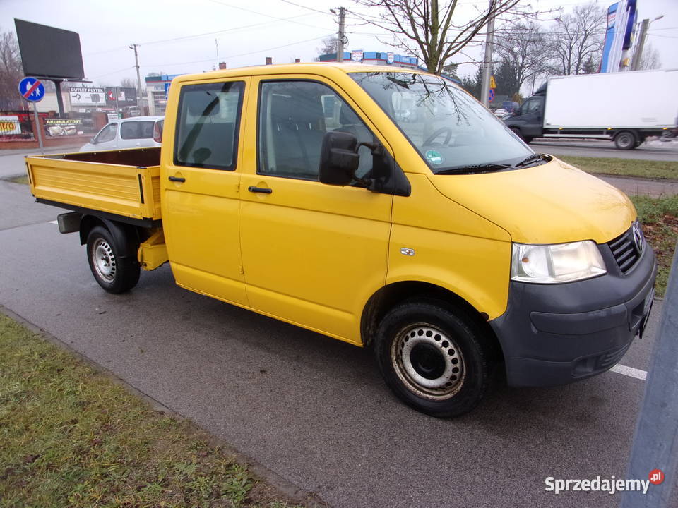Samochód dostawczociężarowy VOLKSWAGEN T5 Rok produkcji 2009 Volkswagen Motoryzacja Opoczno