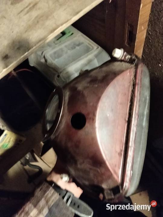 Lampy przednie fiat 126p Gumieniec