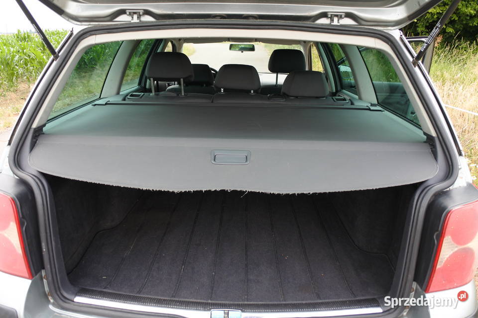 Volkswagen Passat B5 FL Kombi 2004 komfortowy i Zamość