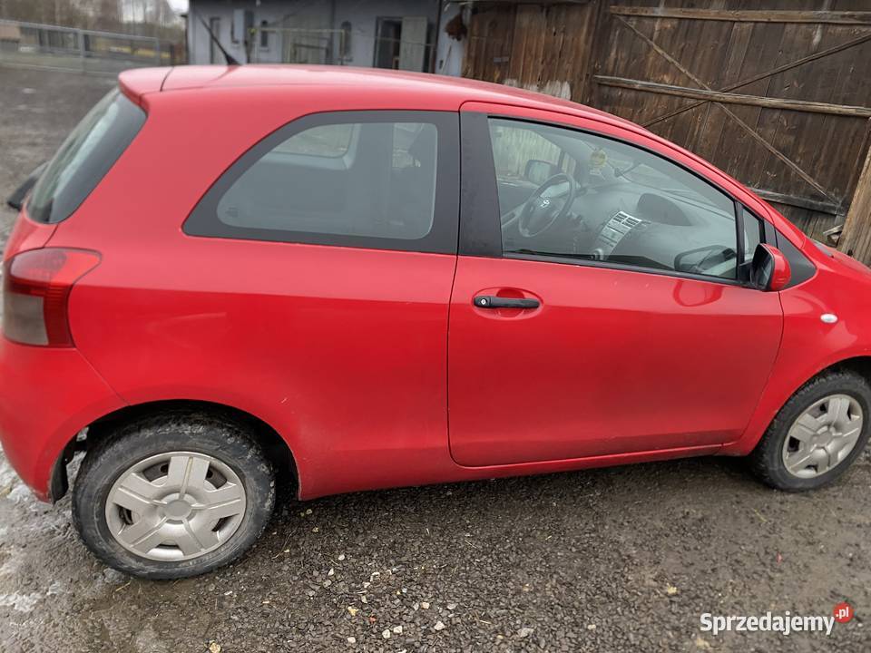 Sprzedam Toyote Yaris Sienno