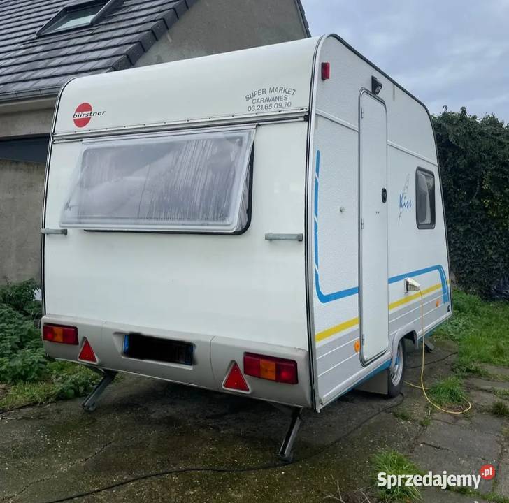 Przyczepa kempingowa Burstner Kiss 330