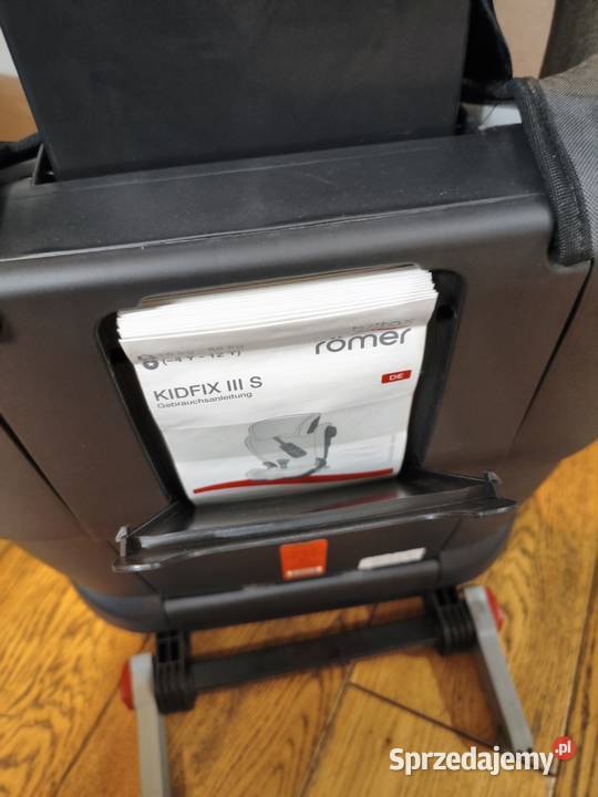 Fotelik samochodowy Britax Rmer Kidfix III S Józefów