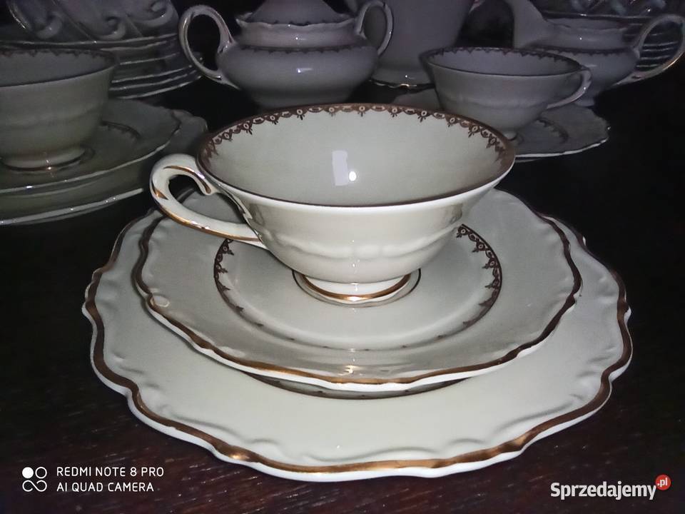 Serwis do kawy ecru ze złotem Na 12 osób pomorskie Gdańsk sprzedam