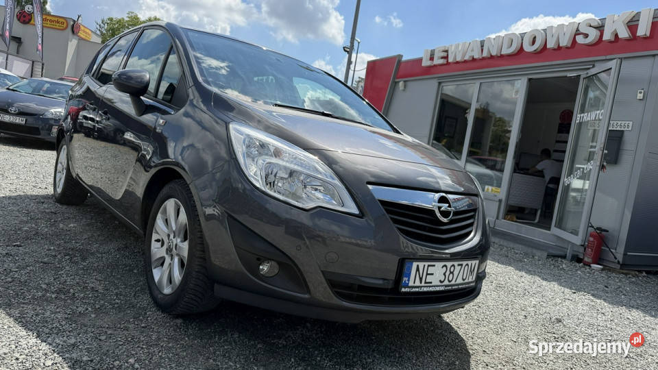 Opel Meriva Benzyna Moc 140 Zarejestrowany centralny zamek Elbląg