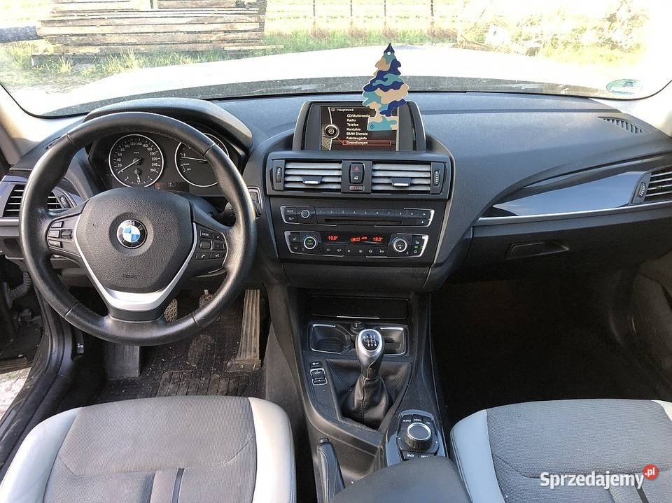 BMW 116i F20 URBAN 16b 136 Klimatronik PDC lakier metallic Seria 1 Łódź