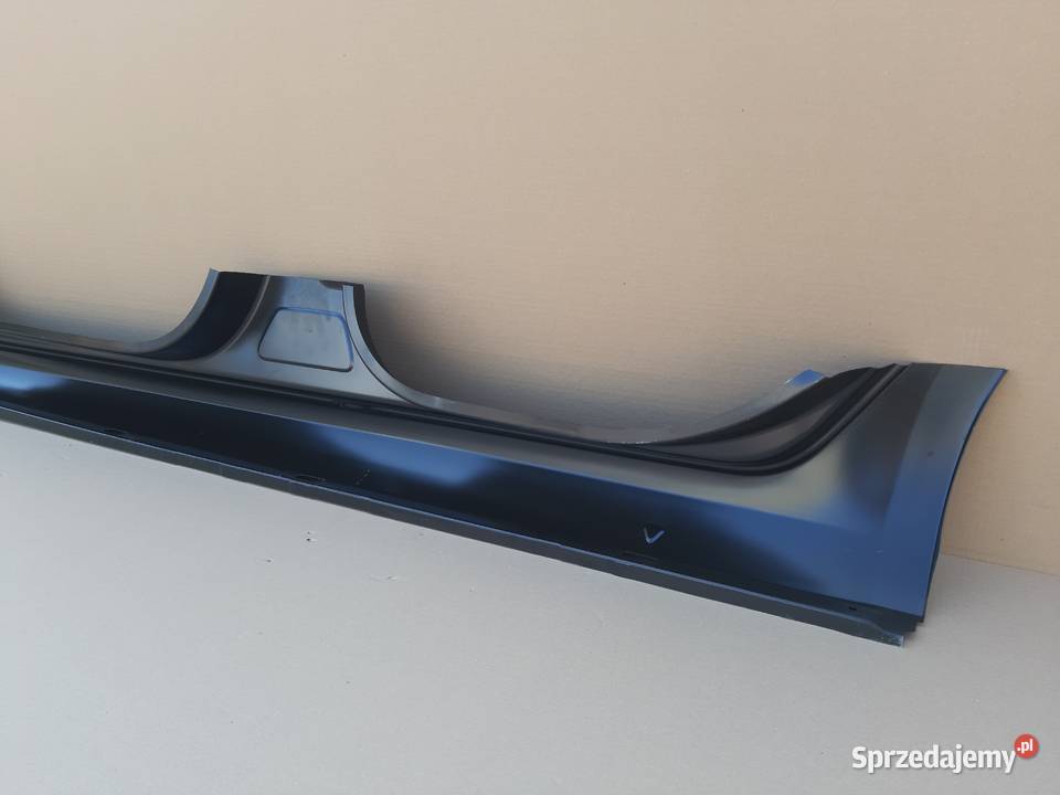 SKODA OCTAVIA III 5E KOMBI PRÓG PRAWY POSZYCIE Części samochodowe Trzciel sprzedam