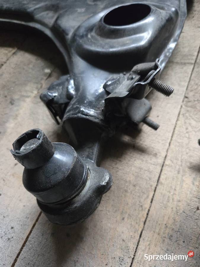 Nowe Wahacze przód Mercedes W 124 osobowe łódzkie Lgota Wielka