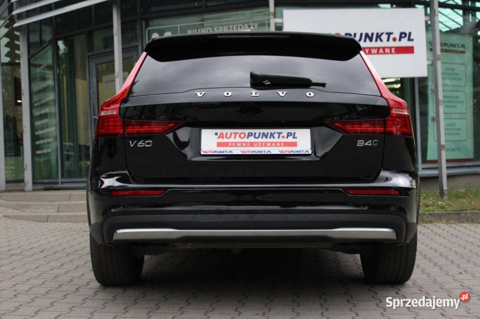 Volvo V60 Cross Country 2023r GWARANCJA FV23 IWŁ śląskie Chorzów