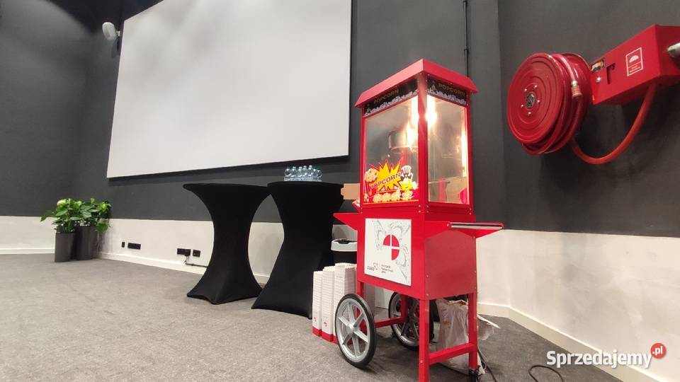 Wata cukrowa Popcorn z obsługą na event wynajem Poznań obsługa imprez