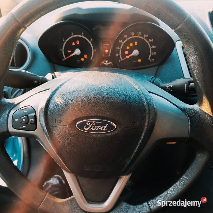 FORD FIESTA LPG 125 82 długie opłaty manualna Fiesta