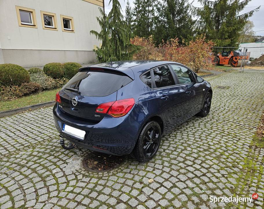 Opel Astra J 2010r 20cdTi 160 Klima Alufelgi Hak Hatchback Ryglice
