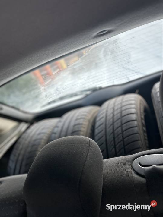 Ford Focus 16 zettec benzyna Salon 1 właściciel 1600cm3 Inowrocław sprzedam