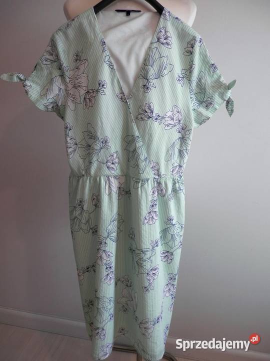 Sukienka Bawełniana Kwiaty Kopertowy Dekolt zielony Łomża