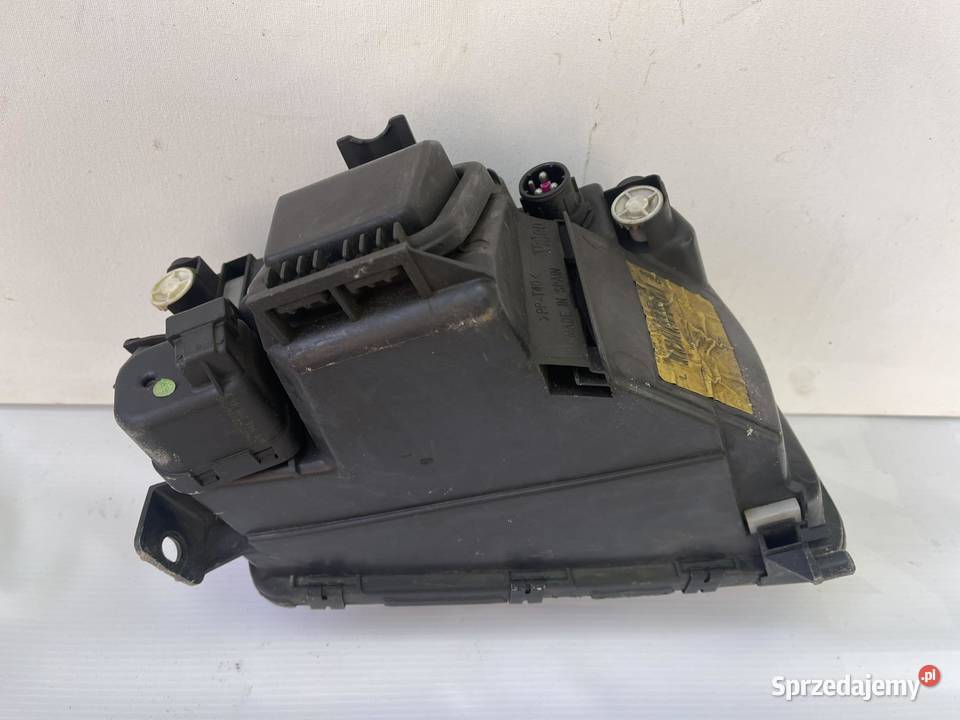 AUDI A4 B5 LEWA LAMPA PRZÓD Ostroróg sprzedam