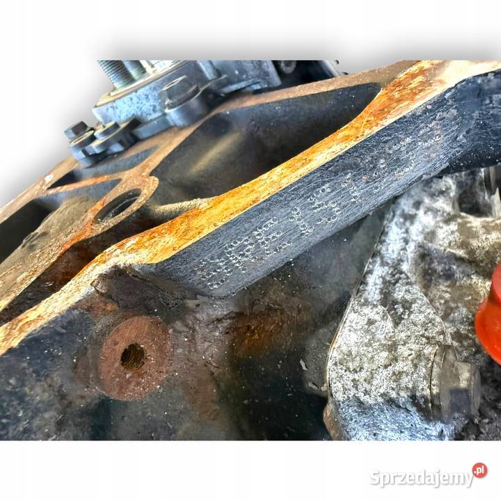 SILNIK BRE Audi A4 B7 A6 C6 20 TDI 140 diesel osobowe