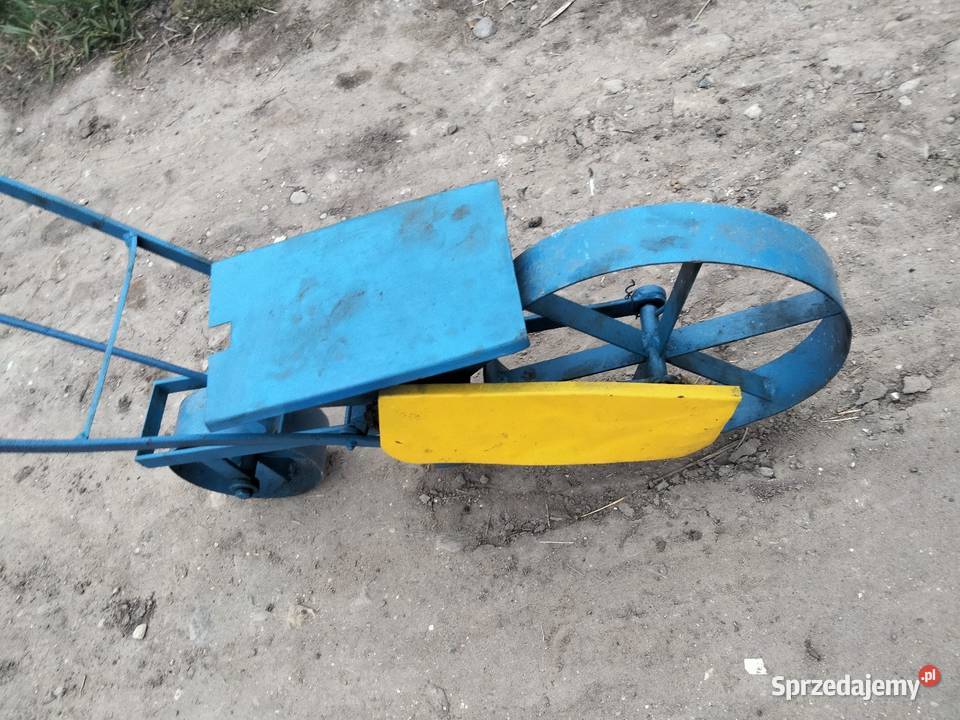 Siewnik ręczny do warzyw opielacz Narzędzia ogrodnicze Rejowiec Fabryczny